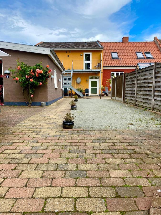Bed and Breakfast Oasen Выборг Экстерьер фото
